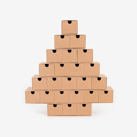 Calendario de Adviento: Árbol de cartón compuesto por 24 cajas reutilizables