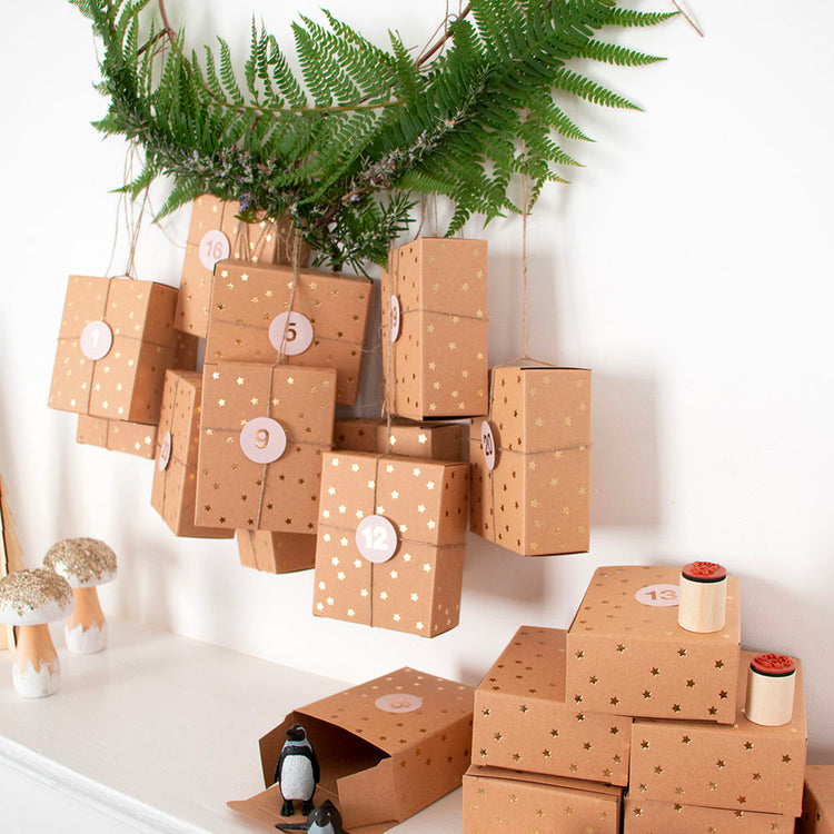 Petites boîtes pour créer votre calendrier de l'avent et patienter avant Noël !