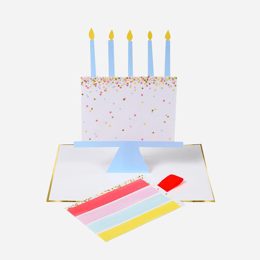 Rebanada de pastel de tarjeta de cumpleaños para desear deseos de cumpleaños