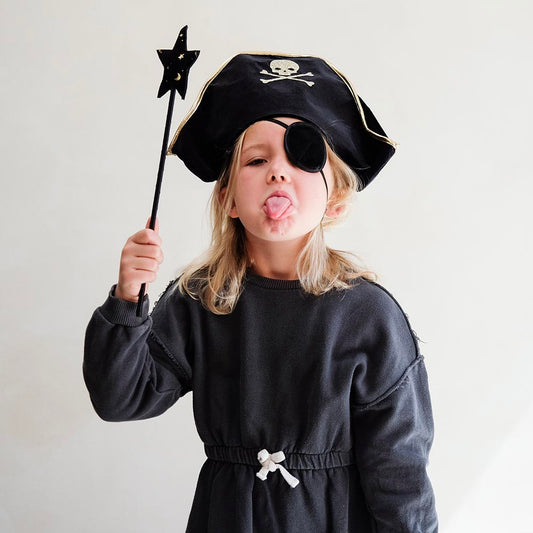 Idee accessoires pour deguisement enfant anniversaire thème pirate 