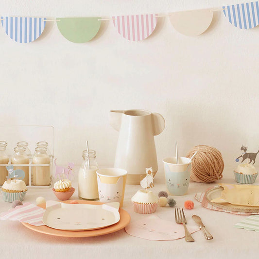 8 tazze di cartone a forma di gatto pastello per la decorazione mista di baby shower