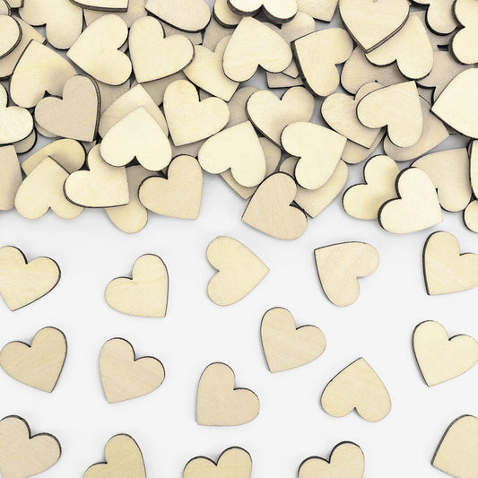 Wedding decoration accessory: wooden heart confetti
