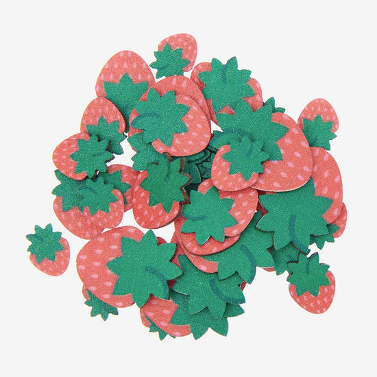 36 confettis en bois fraise : decoration de table anniversaire fille