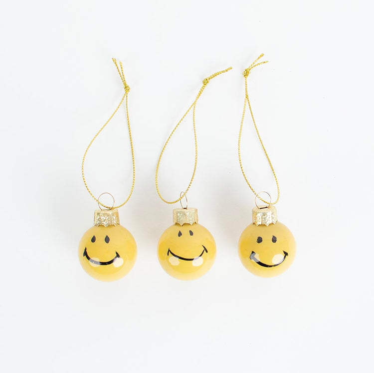 Boules de noel smiley pour decoration sapin de noel originale