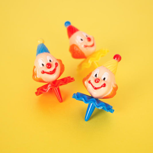 Decorazione della torta di compleanno del circo: figurine di clown vintage