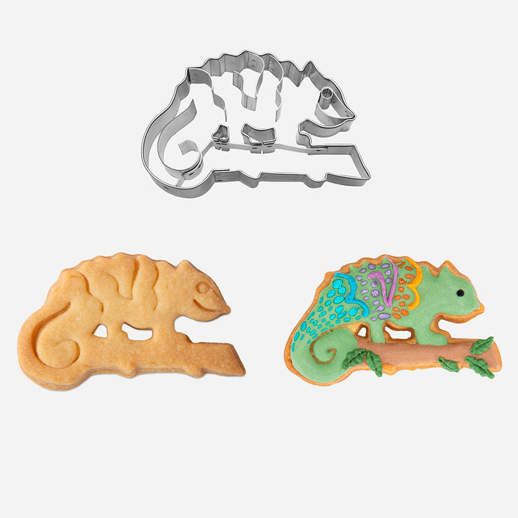 Metal cookie cutter for chameleon birthday cake decoration