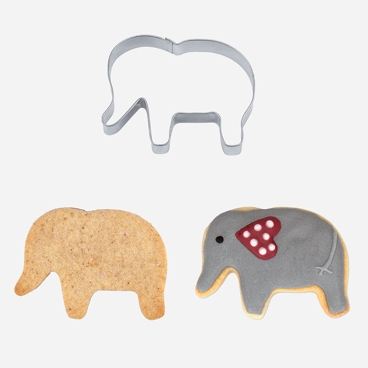 Safari cookie cutter elephant birthday cake decoration