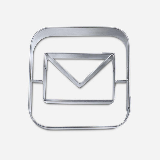 Emporte-pièce pour décoration de gateau icone enveloppe mail 