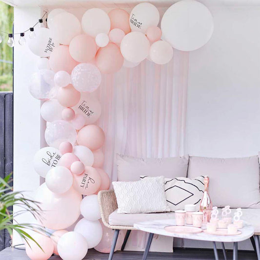 Ginger Ray powder pink balloon arch for chic EVJF decoration