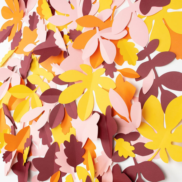 Idée décoration mur pour anniversaire : feuilles en papier My Little Day