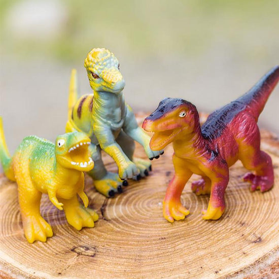 Figurines dino : cadeau pochette surprise anniversaire dinosaure