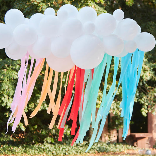 Deco baby shower, birthday 1 year: cloud of balloons and crepe rainbow