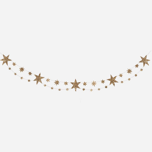 Ghirlanda di stelle dorate per la decorazione di Natale o il compleanno della principessa