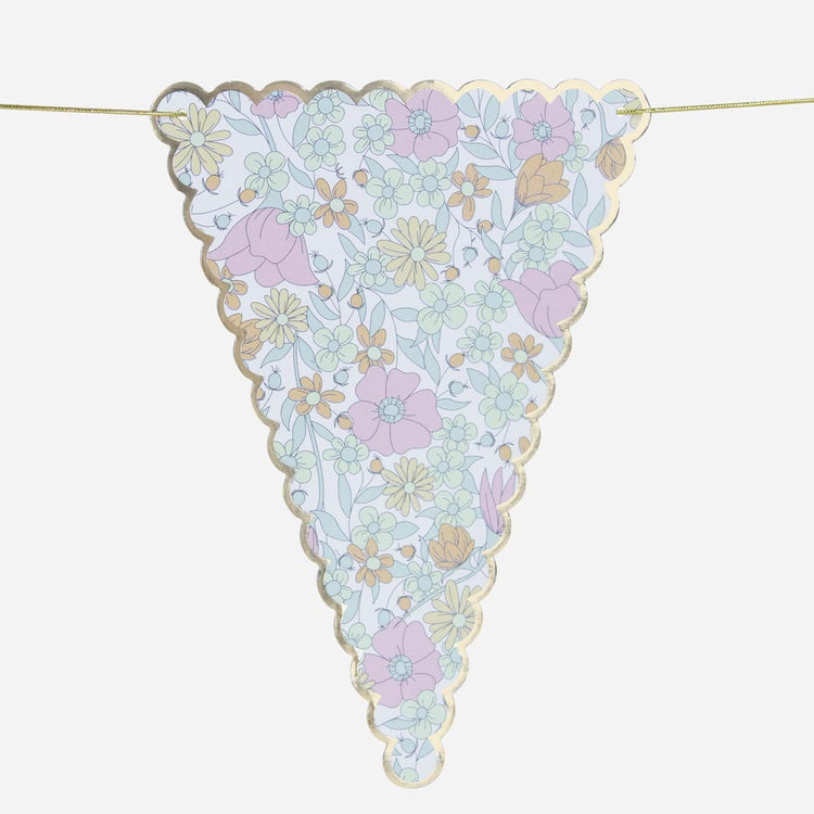 Guirlande fanions fleurs pastel pour deco baby shower enfant, mariage