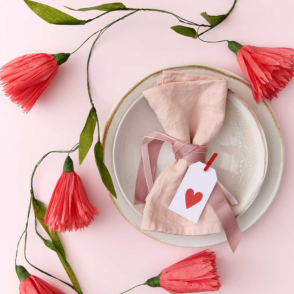 Guirlande fleurs rouges en papier - Déco mariage, baby shower, premier  anniversaire