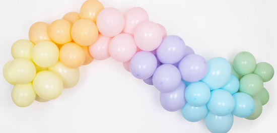 Arche de ballons pastel multicolore