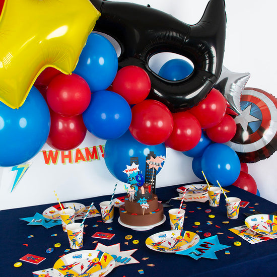 Decoración de mesa de cumpleaños de superhéroes: decoración de superhéroes My Little Day