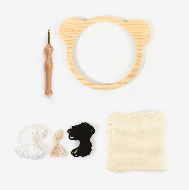 Mi pequeño día: puch aguja panda kit: taller de ocio creativo
