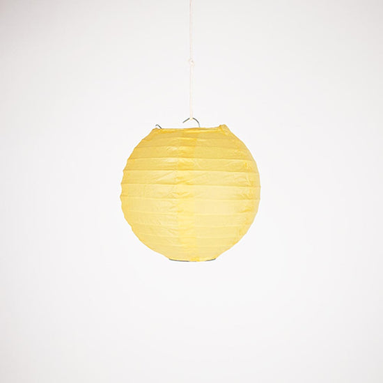Boule en papier jaune à suspendre pour décoration de fête colorée
