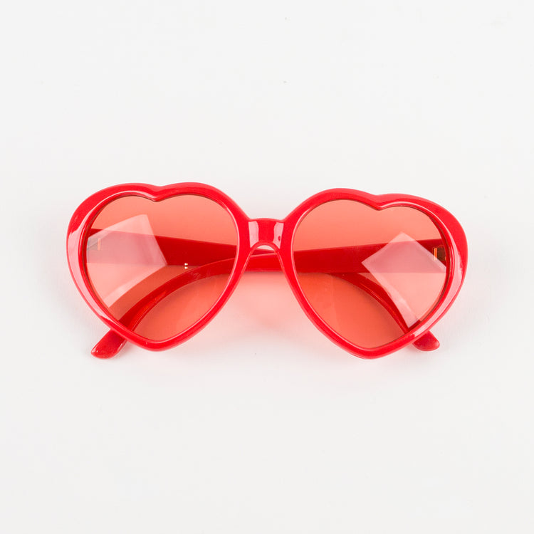 Paire de lunette en coeur rose aux verres rosés pour un déguisement love