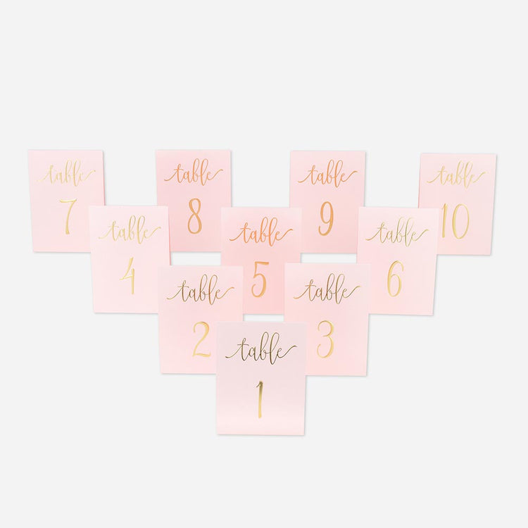 Marca de mesa rosa empolvado y dorado para mesas de boda números 1 al 10