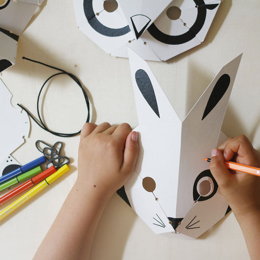 Laboratorio per il tempo libero creativo per bambini: 4 maschere di animali della foresta da creare