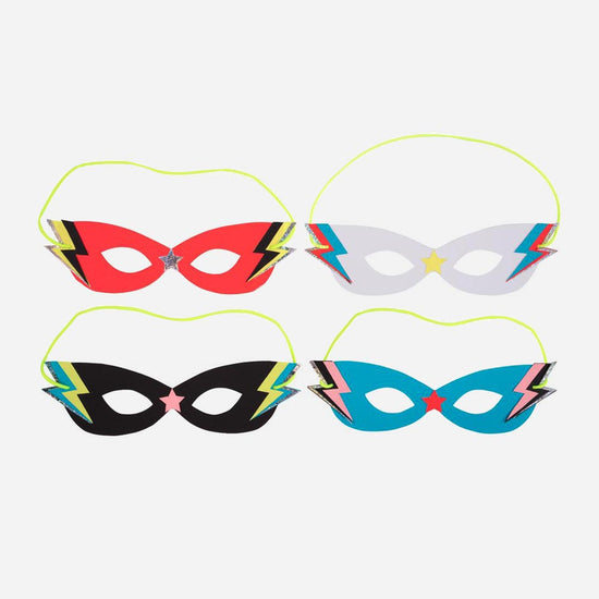 Déguisement super héros : masques super heros pour se déguiser à un anniversaire