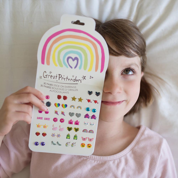 Little gift for girls: self-adhesive earrings