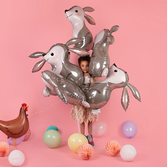 Ballon hélium lapin gris pour decoration fete pâques originale