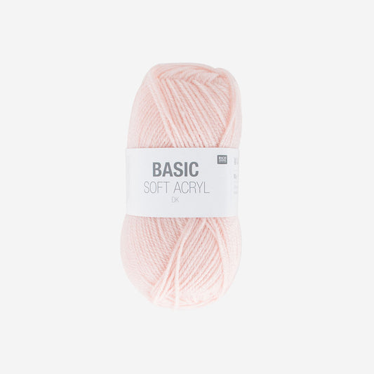 Pelote de laine rose poudrée pour diy et tricot