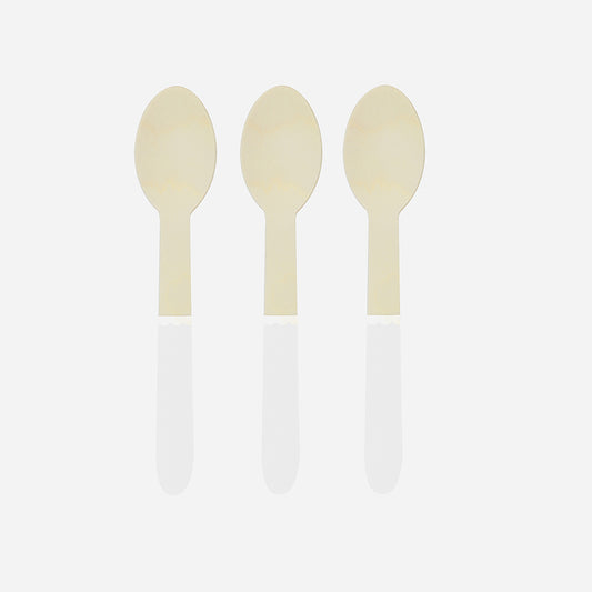 Children's birthday decoration: set of white wooden spoons