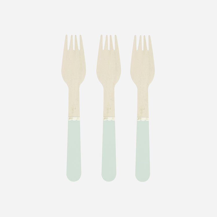 Table de fête : 8 fourchettes en bois vert pastel pour votre table de fete