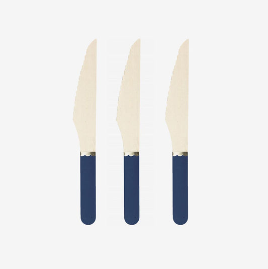 Petits couteaux en bois festonnées bleu pour deco de table noel