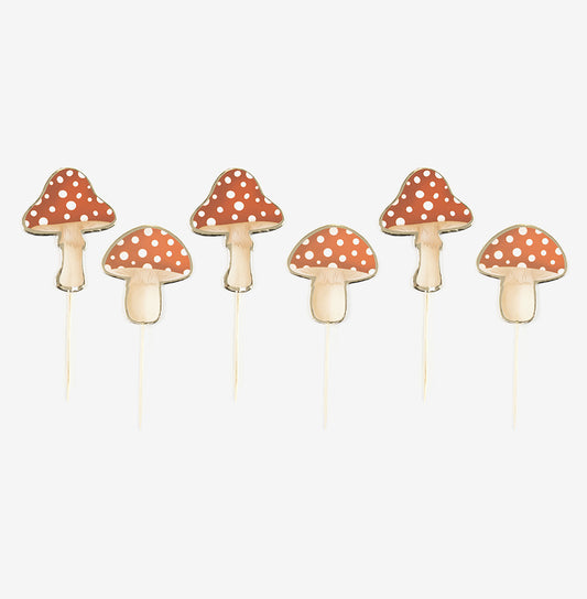 10 pics à cocktail champignons pour un anniversaire thème forêt
