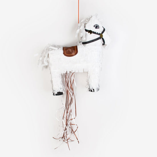 Pinata cheval blanc pour decoration d'anniversaire enfant thème chevalier.