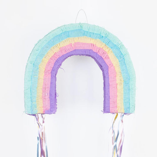 Piñata de arco iris pastel para animación y decoración de cumpleaños de unicornio.