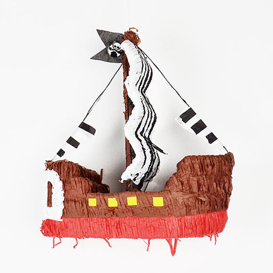 Piñata de barco pirata para fiesta de cumpleaños de niño con temática pirata