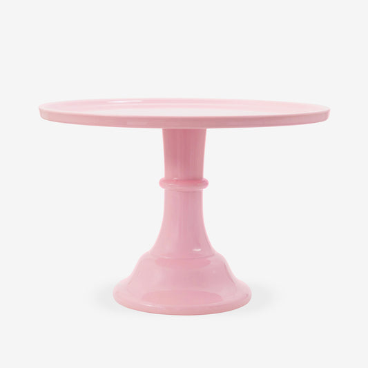 Un soporte de pastel rosa para un cumpleaños de princesa, cumpleaños de unicornio o baby shower.