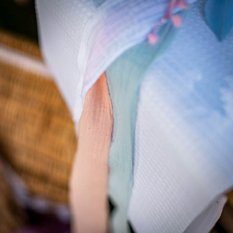 Mesa de boda: mantel y cinta rosa en gasa de algodón