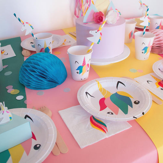 Kit de porte-clés bricolage pour enfants Licorne Mini Party Favor Fête  d'anniversaire de licorne pastel Faveur de fête sur le thème de la licorne  magique -  France